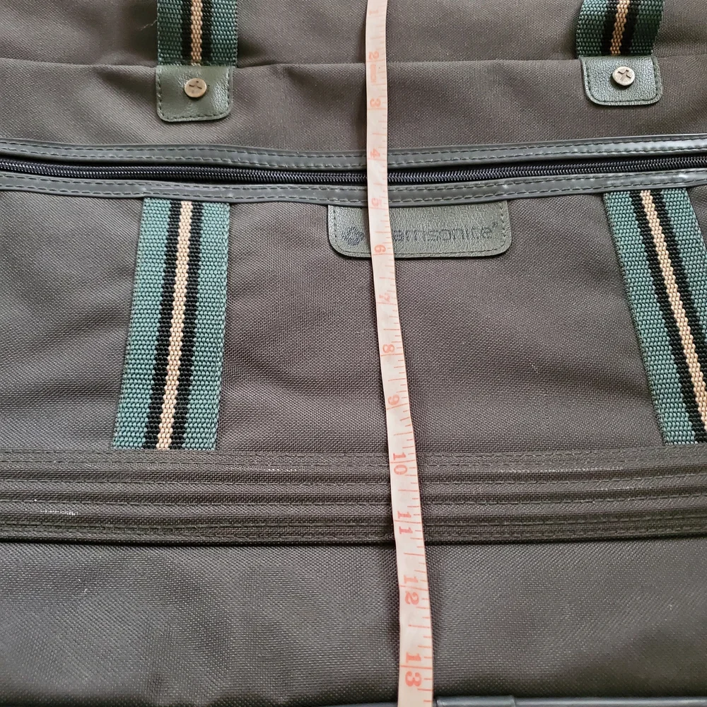 Samsonite Vintage Green Men's Travel Bag Like New